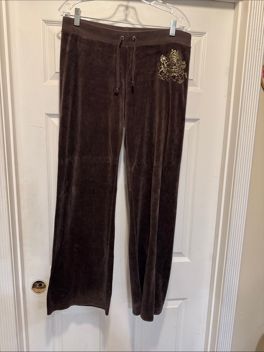 Juicy Couture Brown Pants with Gold Label and Black Crest